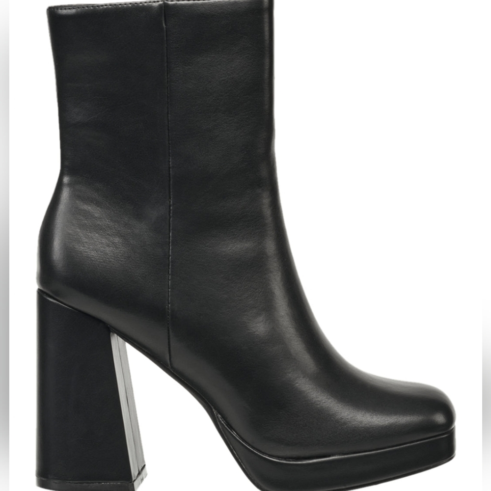 French Connection women's gogo ankle boot, Size 6.0 New with box. - Picture 4 of 12